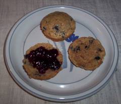 2011-12-20HoneyberryMuffins1.jpg